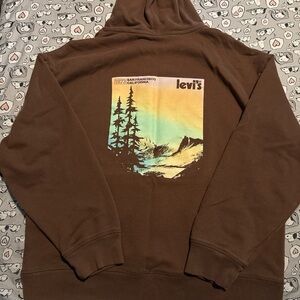 Levi's Brown Hoodie with Nature Graphic
